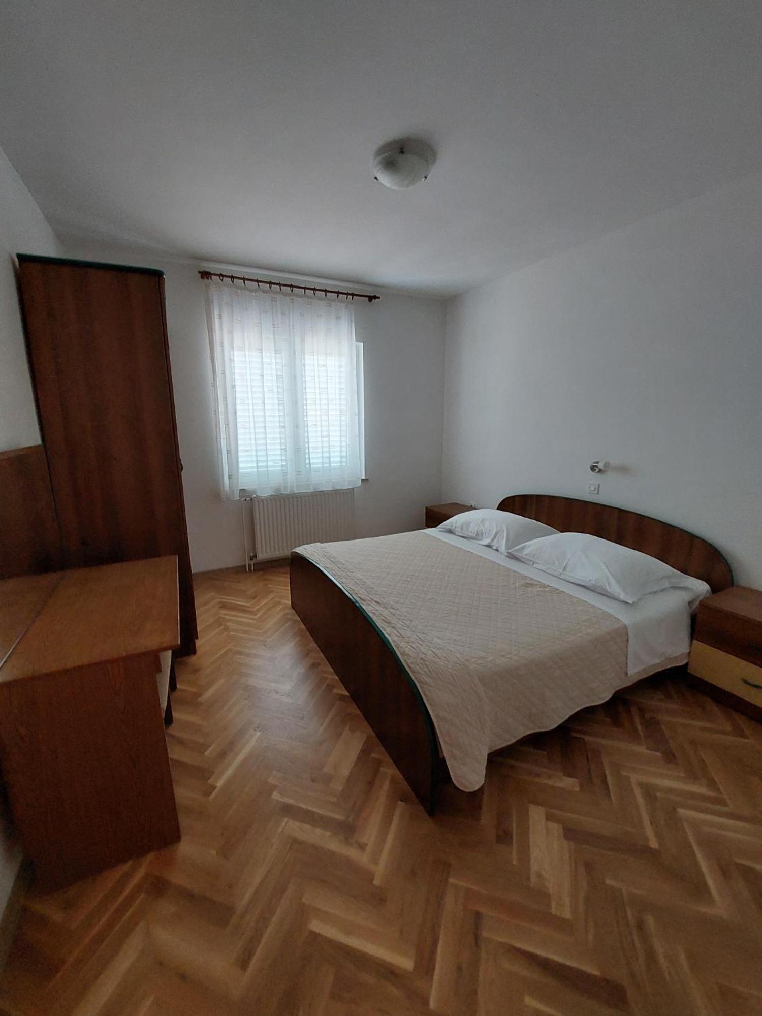 Apartments Mlacovic Rab Town Kültér fotó