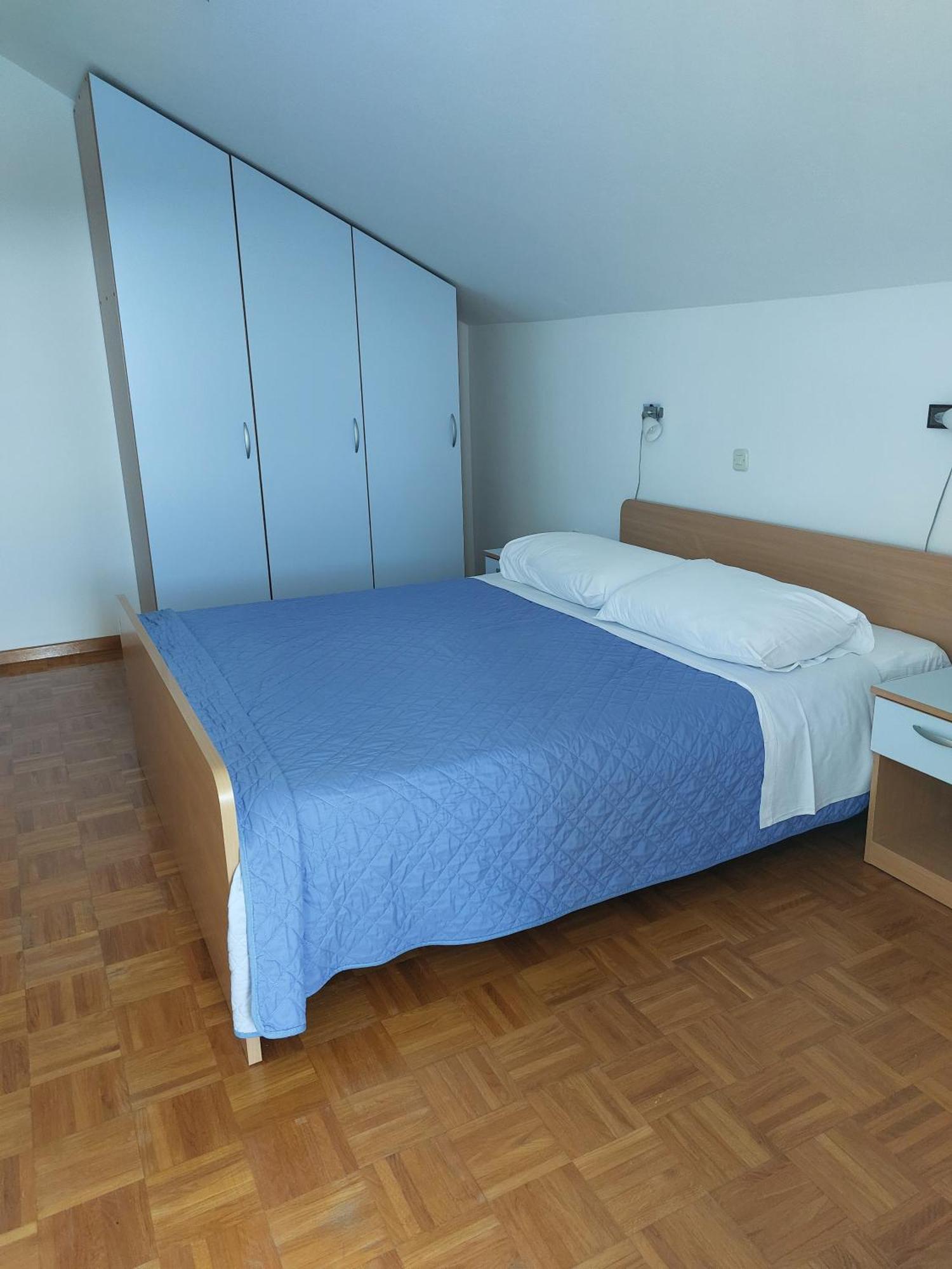 Apartments Mlacovic Rab Town Kültér fotó